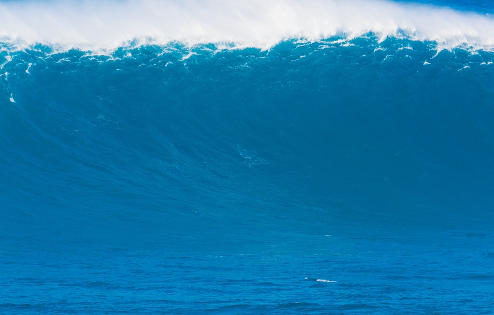 sonhar com onda gigante