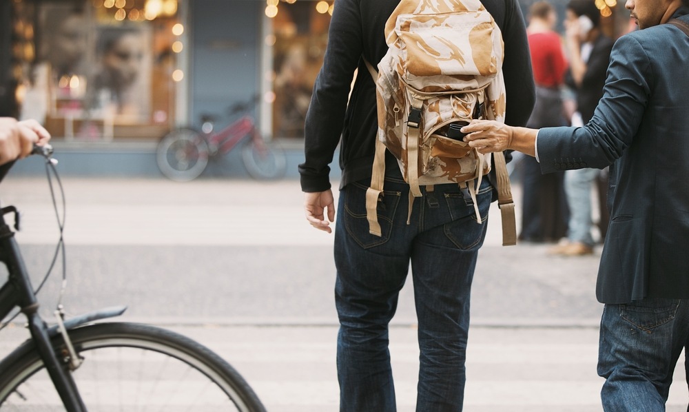 sonhar com ladrão carteira