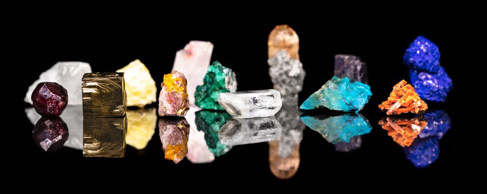 sonhar com pedras preciosas