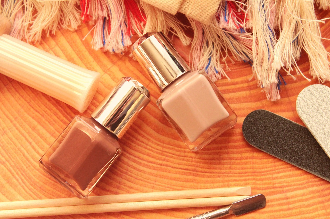 O que significa sonhar com esmalte?